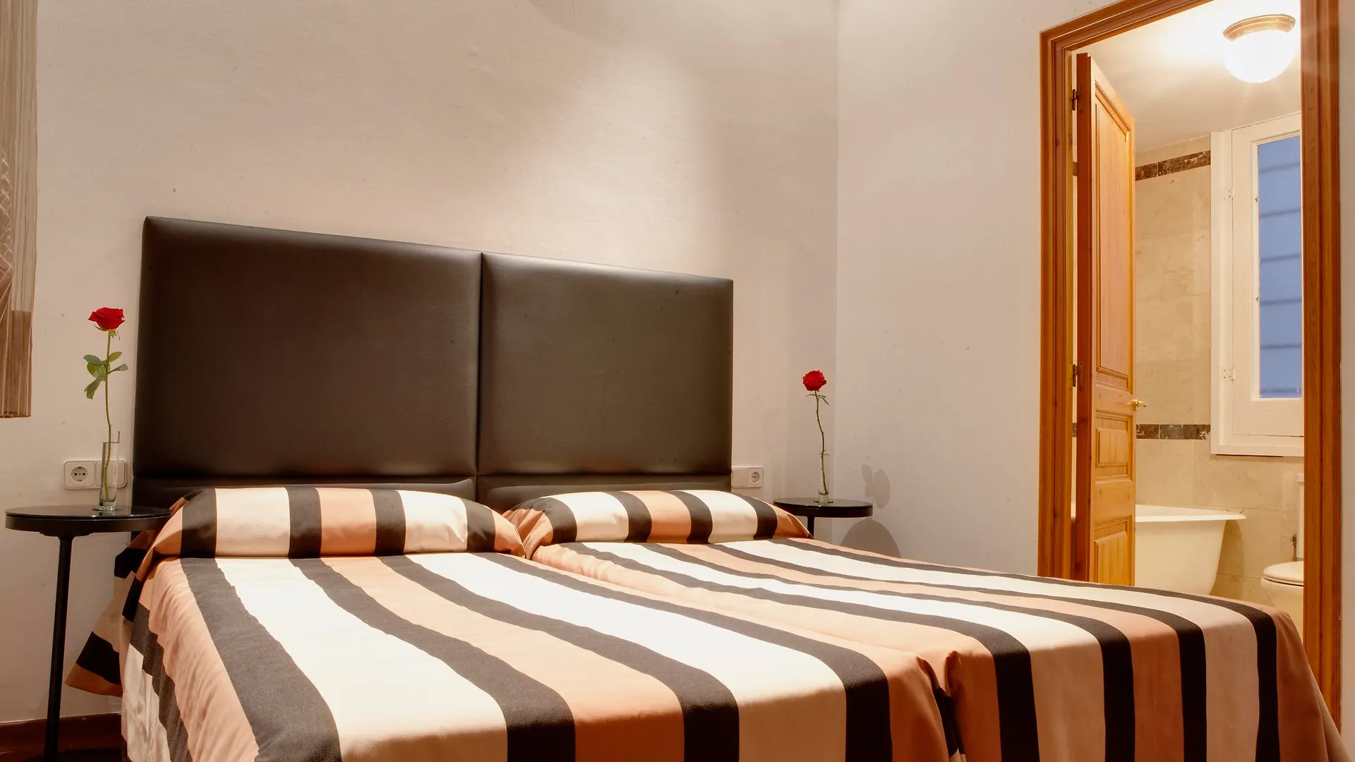 Barcelona Apartment Val