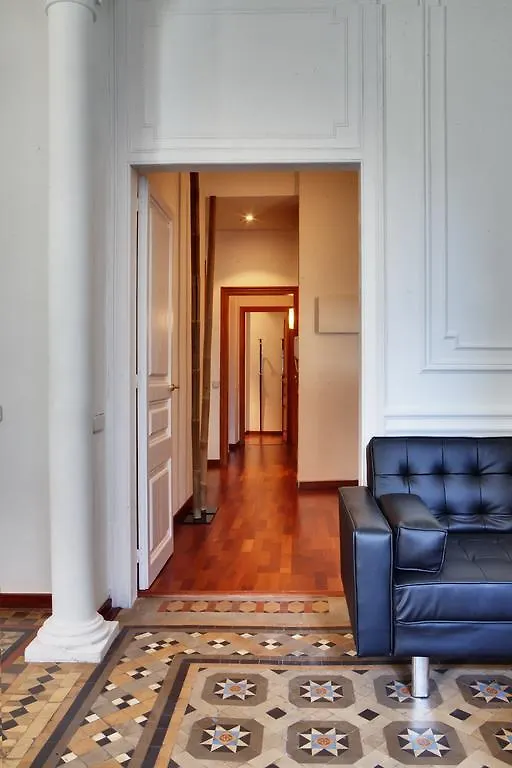 Barcelona Apartment Val